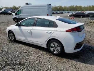 ✅ 2017 Hyundai Ioniq Blue • VIN: KMHC65LC3HU037395 • Lot: 54476255. Wystawiony na Copart z przebiegiem 60 242 mil. Bezpłatny archiwum sprzedaży aukcyjnych z USA i szczegółowy raport historii pojazdu na DreamBid. Zdjęcie 2.
