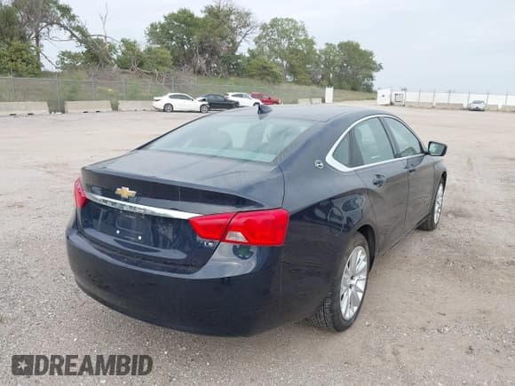 ✅ 2016 Chevrolet Impala LS • VIN: 1G11Z5SA8GU163441 • Lot: 43127886. Listed on IAAI with 196,204 mi. Free auction sales archive from the USA and detailed vehicle history report at DreamBid. Image 4.