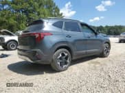 ✅ 2025 Kia Seltos EX • VIN: KNDER2AA1S7772676 • Lot: 81599225. Listed on Copart with 5,943 mi. Free auction sales archive from the USA and detailed vehicle history report at DreamBid. Image 3.