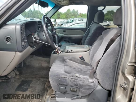 ✅ 2002 Chevrolet Tahoe LS • VIN: 1GNEK13V52J230487 • Лот: 69473345. Опубликован ранее на Copart с пробегом 233 105 миль. Бесплатный доступ к архиву аукционных продаж из США и подробный отчёт об истории автомобиля на DreamBid. Изображение 7.