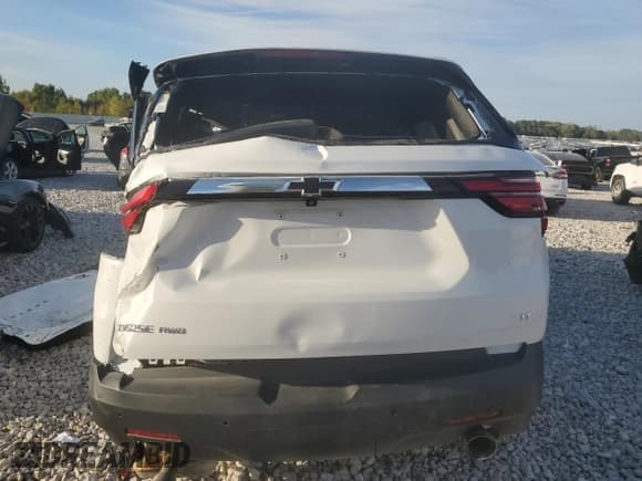 ✅ 2022 Chevrolet Traverse LT Cloth • VIN: 1GNEVGKW9NJ167435 • Lot: 81002475. Listed on Copart with 48,616 mi. Free auction sales archive from the USA and detailed vehicle history report at DreamBid. Image 6.