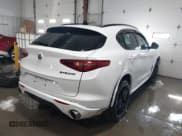 ✅ 2021 Alfa Romeo Stelvio • VIN: ZASPAJAN8M7D15239 • Лот: 41574926. Опубликован ранее на IAAI с пробегом 21 723 миль. Бесплатный доступ к архиву аукционных продаж из США и подробный отчёт об истории автомобиля на DreamBid. Изображение 4.