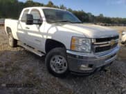 ✅ 2013 Chevrolet Silverado 2500HD LT • VIN: 1GC2CXCG5DZ101294 • Lot: 74687344. Wystawiony na Copart z przebiegiem Nie podano. Bezpłatny archiwum sprzedaży aukcyjnych z USA i szczegółowy raport historii pojazdu na DreamBid. Zdjęcie 4.