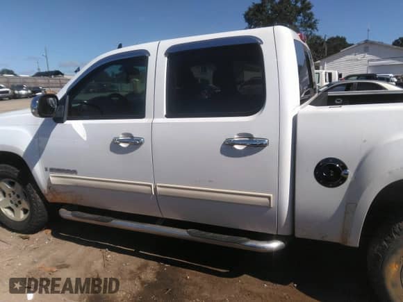 ✅ 2007 GMC Sierra 1500 SLE1 • VIN: 2GTEK13M871685903 • Lot: 43355977. Listed on IAAI with 390,839 mi. Free auction sales archive from the USA and detailed vehicle history report at DreamBid. Image 13.