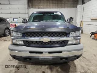 ✅ 2005 Chevrolet Silverado 1500 LS • VIN: 1GCEK19TX5E183176 • Lot: 82465385. Wystawiony na Copart z przebiegiem 146 898 mil. Bezpłatny archiwum sprzedaży aukcyjnych z USA i szczegółowy raport historii pojazdu na DreamBid. Zdjęcie 5.