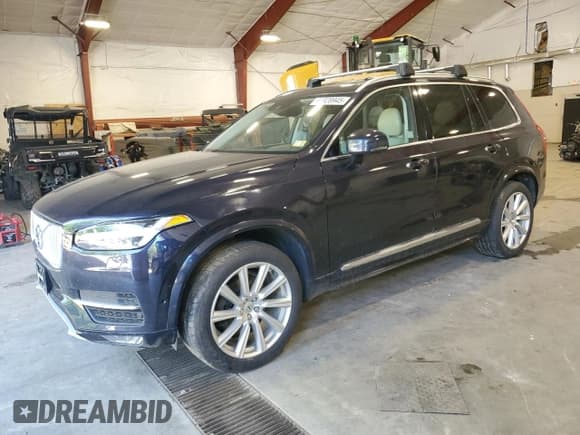 ✅ 2016 Volvo XC90 T6 Inscription • VIN: YV4A22PL2G1043900 • Lot: 61928945. Listed on Copart with 123,112 mi. Free auction sales archive from the USA and detailed vehicle history report at DreamBid. Image 1.