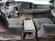 ✅ 2002 Chevrolet Tahoe LS • VIN: 1GNEK13V02R165095 • Lot: 43176475. Listed on Copart with 225,561 mi. Free auction sales archive from the USA and detailed vehicle history report at DreamBid. Image 8.