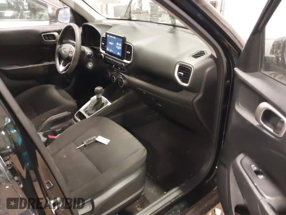 ✅ 2020 Hyundai Venue SE • VIN: KMHRB8A39LU044922 • Lot: 41350728. Listed on IAAI with 70,163 mi. Free auction sales archive from the USA and detailed vehicle history report at DreamBid. Image 5.