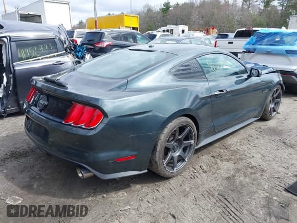 ✅ 2015 Ford Mustang GT • VIN: 1FA6P8CF7F5389953 • Лот: 42027796. Опубликован ранее на IAAI с пробегом 28 127 миль. Бесплатный доступ к архиву аукционных продаж из США и подробный отчёт об истории автомобиля на DreamBid. Изображение 4.
