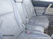 ✅ 2008 Toyota Highlander Sport • VIN: JTEES43A082058164 • Лот: 43573809. Опубликован ранее на IAAI с пробегом 110 803 миль. Бесплатный доступ к архиву аукционных продаж из США и подробный отчёт об истории автомобиля на DreamBid. Изображение 8.