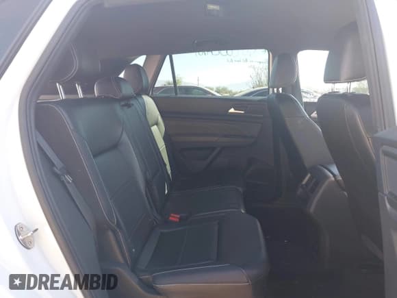 ✅ 2022 Volkswagen Atlas SE • VIN: 1V2LC2CA5NC208416 • Lot: 43599626. Listed on IAAI with 110,441 mi. Free auction sales archive from the USA and detailed vehicle history report at DreamBid. Image 8.