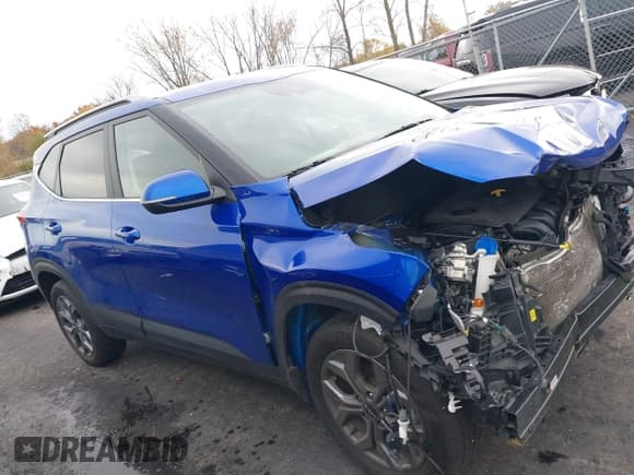 ✅ 2024 Kia Seltos S • VIN: KNDEUCAA2R7648172 • Lot: 43588227. Listed on IAAI with Not provided. Free auction sales archive from the USA and detailed vehicle history report at DreamBid. Image 14.