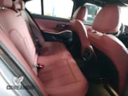 ✅ 2024 BMW 3 Series M340i xDrive • VIN: 3MW49FF09R8E37920 • Lot: 57949985. Wystawiony na Copart z przebiegiem 6 816 mil. Bezpłatny archiwum sprzedaży aukcyjnych z USA i szczegółowy raport historii pojazdu na DreamBid. Zdjęcie 10.