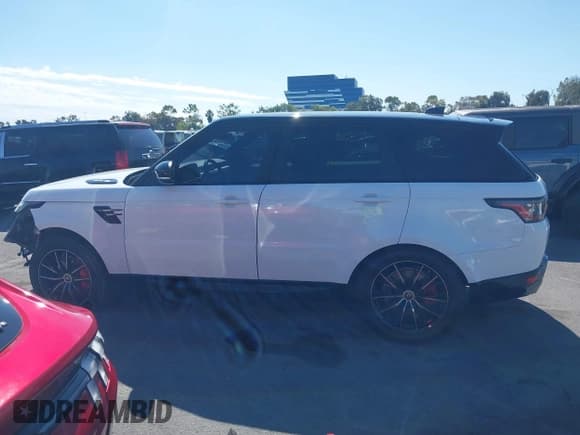 ✅ 2018 Land Rover Range Rover Sport HSE • VIN: SALWR2RVXJA411789 • Lot: 43391038. Listed on IAAI with 80,451 mi. Free auction sales archive from the USA and detailed vehicle history report at DreamBid. Image 14.