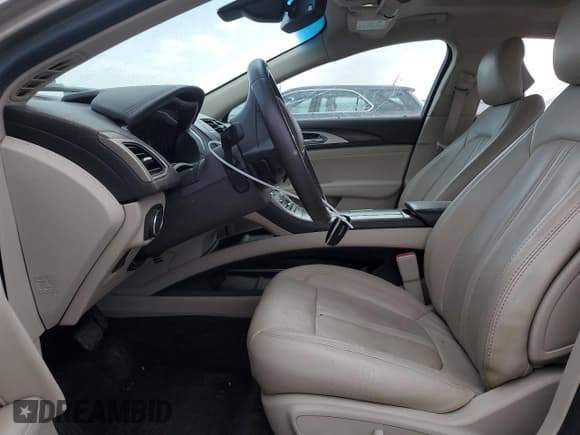 ✅ 2017 Lincoln MKZ Reserve • VIN: 3LN6L5E91HR643308 • Lot: 49628445. Wystawiony na Copart z przebiegiem 45 204 mil. Bezpłatny archiwum sprzedaży aukcyjnych z USA i szczegółowy raport historii pojazdu na DreamBid. Zdjęcie 7.