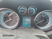 ✅ 2013 Buick Verano • VIN: 1G4PP5SK0D4129050 • Lot: 94477795. Wystawiony na Copart z przebiegiem 71 432 mil. Bezpłatny archiwum sprzedaży aukcyjnych z USA i szczegółowy raport historii pojazdu na DreamBid. Zdjęcie 9.