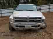 1997 Dodge 1500 с VIN 3B7HF13Z3VM599403, выставлен на аукционе Copart как лот 80933724 с пробегом 222 252 миль миль и Списание • Salvage title. История ставок и продаж доступна на DreamBid. Изображение 5.