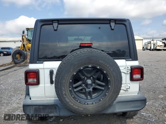 ✅ 2020 Jeep Wrangler Sport S • VIN: 1C4GJXAG5LW302823 • Lot: 71611065. Listed on Copart with 67,430 mi. Free auction sales archive from the USA and detailed vehicle history report at DreamBid. Image 6.