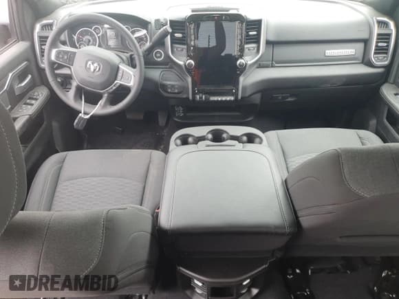 ✅ 2025 Ram 2500 • VIN: 3C63R5DL0SG576598 • Lot: 81367695. Listed on Copart with Not provided. Free auction sales archive from the USA and detailed vehicle history report at DreamBid. Image 8.