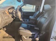 ✅ 2007 GMC Yukon SLT • VIN: 1GKFC13J57J105461 • Лот: 85537755. Опубликован ранее на Copart с пробегом 234 247 миль. Бесплатный доступ к архиву аукционных продаж из США и подробный отчёт об истории автомобиля на DreamBid. Изображение 7.