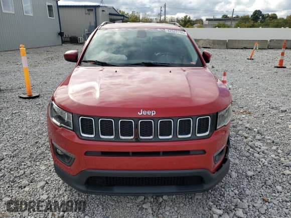 2020 Jeep Compass Latitude с VIN 3C4NJCBB0LT141662, выставлен на аукционе Copart как лот 82522795 с пробегом 80 384 миль миль и Списание • Salvage title. История ставок и продаж доступна на DreamBid. Изображение 5.