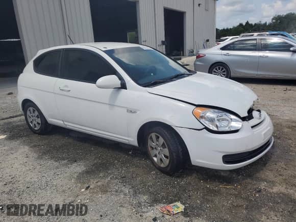 2009 Hyundai Accent GS с VIN KMHCM36C89U132543, выставлен на аукционе Copart как лот 60296685 с пробегом 274 963 миль миль и Списание • Salvage title. История ставок и продаж доступна на DreamBid. Изображение 4.