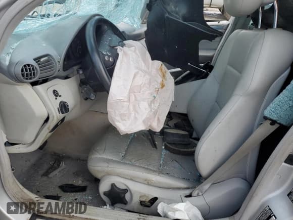 ✅ 2005 Mercedes-Benz C 230 Kompressor • VIN: WDBRF40J15F609753 • Лот: 56564775. Опубликован ранее на Copart с пробегом Не указан. Бесплатный доступ к архиву аукционных продаж из США и подробный отчёт об истории автомобиля на DreamBid. Изображение 7.