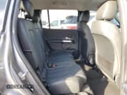 ✅ 2023 Mercedes-Benz EQB 250+ • VIN: W1N9M0CB3PN043648 • Lot: 81797794. Wystawiony na Copart z przebiegiem 8 004 mil. Bezpłatny archiwum sprzedaży aukcyjnych z USA i szczegółowy raport historii pojazdu na DreamBid. Zdjęcie 11.