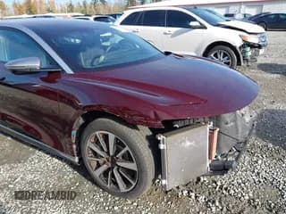 ✅ 2022 Lucid Air Grand Touring • VIN: 50EA1GBAXNA001475 • Lot: 43659953. Wystawiony na IAAI z przebiegiem 27 243 mil. Bezpłatny archiwum sprzedaży aukcyjnych z USA i szczegółowy raport historii pojazdu na DreamBid. Zdjęcie 6.