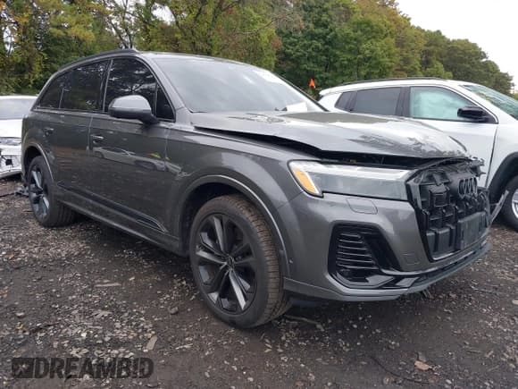 ✅ 2025 Audi Q7 Premium Plus • VIN: WA1LVBF70SD020785 • Lot: 43451874. Wystawiony na IAAI z przebiegiem 16 687 mil. Bezpłatny archiwum sprzedaży aukcyjnych z USA i szczegółowy raport historii pojazdu na DreamBid. Zdjęcie 1.