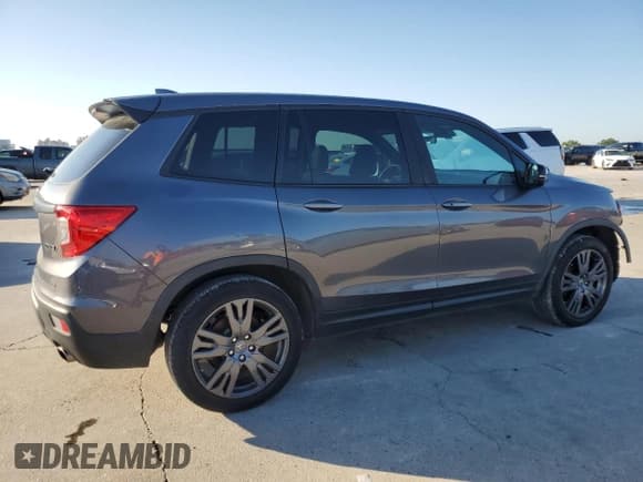 ✅ 2021 Honda Passport EX-L • VIN: 5FNYF7H56MB003423 • Lot: 55994525. Listed on Copart with 50,905 mi. Free auction sales archive from the USA and detailed vehicle history report at DreamBid. Image 3.