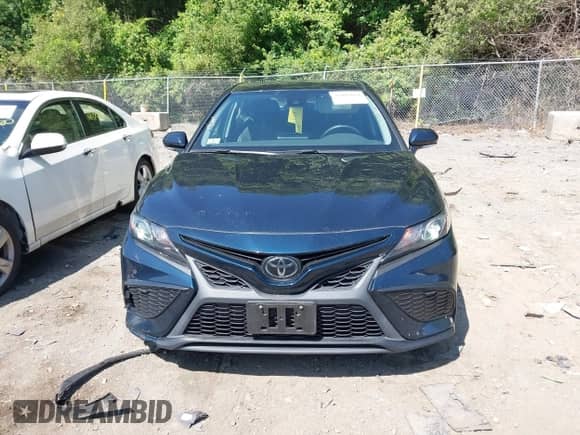 2021 Toyota Camry SE with VIN 4T1G11BK4MU042911, listed as a IAAI auction lot 42495834 with 73,314 mi miles and . Bid and sale history available at DreamBid. Image 12.