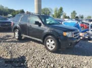 ✅ 2011 Ford Escape XLT • VIN: 1FMCU0D75BKA26704 • Lot: 84446025. Wystawiony na Copart z przebiegiem 253 540 mil. Bezpłatny archiwum sprzedaży aukcyjnych z USA i szczegółowy raport historii pojazdu na DreamBid. Zdjęcie 4.