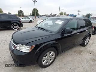 ✅ 2015 Dodge Journey Limited • VIN: 3C4PDDDG1FT574913 • Lot: 43444359. Wystawiony na IAAI z przebiegiem 141 703 mil. Bezpłatny archiwum sprzedaży aukcyjnych z USA i szczegółowy raport historii pojazdu na DreamBid. Zdjęcie 2.