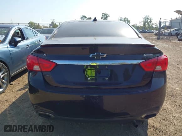 ✅ 2017 Chevrolet Impala Premier • VIN: 2G1145S37H9189270 • Lot: 43240370. Listed on IAAI with 101,185 mi. Free auction sales archive from the USA and detailed vehicle history report at DreamBid. Image 16.