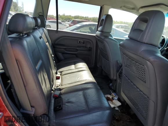 ✅ 2003 Honda Pilot EX • VIN: 2HKYF18693H509477 • Lot: 86478805. Wystawiony na Copart z przebiegiem 210 493 mil. Bezpłatny archiwum sprzedaży aukcyjnych z USA i szczegółowy raport historii pojazdu na DreamBid. Zdjęcie 11.