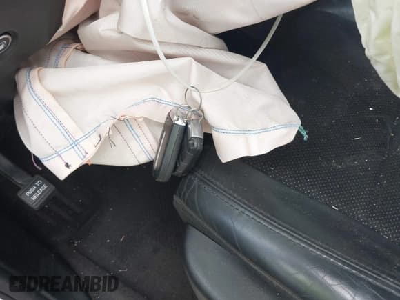 ✅ 2018 Dodge Durango GT • VIN: 1C4RDJDG2JC271859 • Lot: 43519216. Wystawiony na IAAI z przebiegiem 60 819 mil. Bezpłatny archiwum sprzedaży aukcyjnych z USA i szczegółowy raport historii pojazdu na DreamBid. Zdjęcie 11.