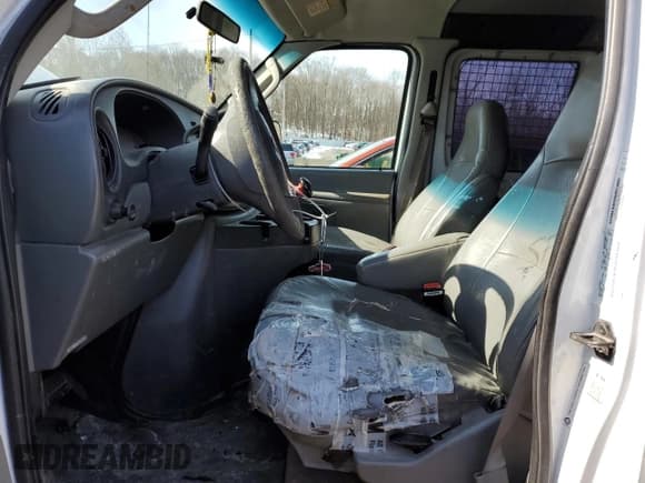 ✅ 2006 Ford Econoline Cargo Recreational • VIN: 1FTSS34P46DA21141 • Lot: 45366345. Listed on Copart with 278,941 mi. Free auction sales archive from the USA and detailed vehicle history report at DreamBid. Image 7.