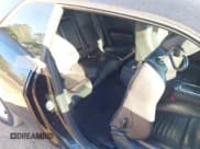 ✅ 2010 Dodge Challenger SE • VIN: 2B3CJ4DV4AH272685 • Lot: 43443716. Wystawiony na IAAI z przebiegiem 209 628 mil. Bezpłatny archiwum sprzedaży aukcyjnych z USA i szczegółowy raport historii pojazdu na DreamBid. Zdjęcie 8.