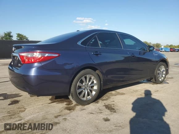 ✅ 2017 Toyota Camry Hybrid LE • VIN: 4T1BD1FK6HU226278 • Лот: 91071635. Опубликован ранее на Copart с пробегом 46 733 миль. Бесплатный доступ к архиву аукционных продаж из США и подробный отчёт об истории автомобиля на DreamBid. Изображение 3.