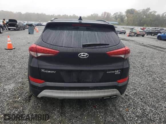 2017 Hyundai Tucson Sport z VIN KM8J3CA23HU294135, wystawiony jako Copart lot #90397495 z przebiegiem 98 022 mil mil oraz Czysty tytuł • Clean title. Historia ofert i sprzedaży dostępna na DreamBid. Obrazek 6.