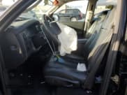 ✅ 2002 Dodge Dakota Sport • VIN: 1B7HG38N82S697439 • Lot: 44282155. Wystawiony na Copart z przebiegiem 239 414 mil. Bezpłatny archiwum sprzedaży aukcyjnych z USA i szczegółowy raport historii pojazdu na DreamBid. Zdjęcie 7.