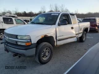 ✅ 2000 Chevrolet Silverado 2500 LS • VIN: 1GCGK29U4YE280269 • Lot: 87722135. Wystawiony na Copart z przebiegiem 231 135 mil. Bezpłatny archiwum sprzedaży aukcyjnych z USA i szczegółowy raport historii pojazdu na DreamBid. Zdjęcie 1.