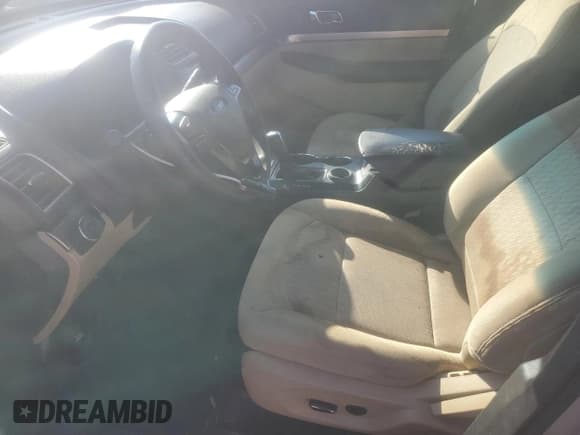 ✅ 2016 Ford Explorer • VIN: 1FM5K7B87GGC91220 • Lot: 91839745. Wystawiony na Copart z przebiegiem 169 923 mil. Bezpłatny archiwum sprzedaży aukcyjnych z USA i szczegółowy raport historii pojazdu na DreamBid. Zdjęcie 7.