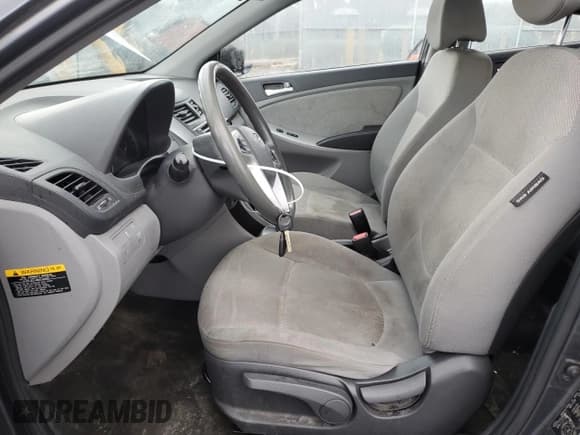 ✅ 2013 Hyundai Accent GLS • VIN: KMHCT4AE5DU270969 • Lot: 72999994. Listed on Copart with 253,853 mi. Free auction sales archive from the USA and detailed vehicle history report at DreamBid. Image 7.