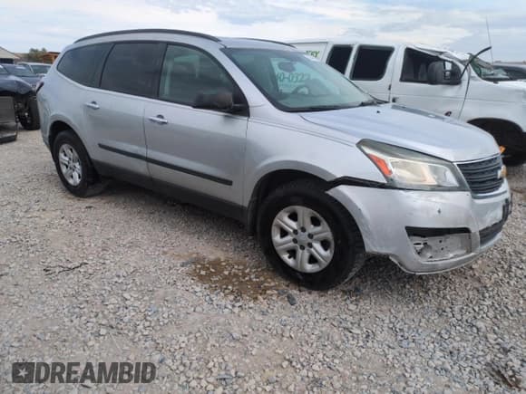 ✅ 2013 Chevrolet Traverse LS • VIN: 1GNKVFKD8DJ114767 • Lot: 63444945. Listed on Copart with 193,380 mi. Free auction sales archive from the USA and detailed vehicle history report at DreamBid. Image 4.