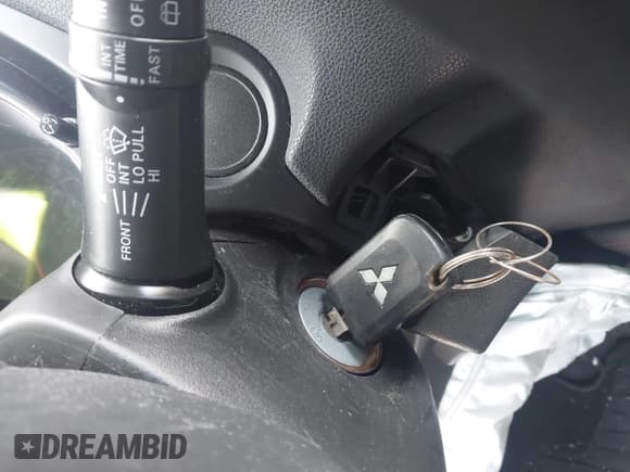 ✅ 2018 Mitsubishi Outlander ES • VIN: JA4AP3AU9JU024255 • Lot: 43906505. Listed on IAAI with 85,982 mi. Free auction sales archive from the USA and detailed vehicle history report at DreamBid. Image 11.