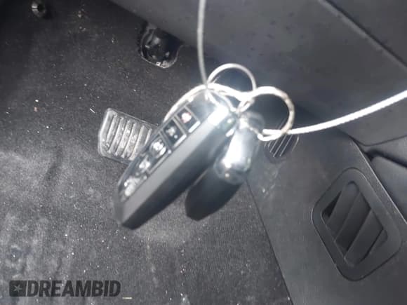 ✅ 2020 Lincoln Nautilus Standard • VIN: 2LMPJ8J95LBL02295 • Lot: 40226864. Listed on IAAI with 24,152 mi. Free auction sales archive from the USA and detailed vehicle history report at DreamBid. Image 11.