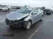 2015 Hyundai Elantra Limited z VIN 5NPDH4AE0FH581488, wystawiony jako IAAI lot #43313369 z przebiegiem 134 768 mil mil oraz . Historia ofert i sprzedaży dostępna na DreamBid. Obrazek 17.