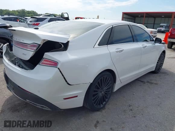 ✅ 2017 Lincoln MKZ Reserve • VIN: 3LN6L5E97HR645290 • Lot: 43342935. Wystawiony na IAAI z przebiegiem 58 476 mil. Bezpłatny archiwum sprzedaży aukcyjnych z USA i szczegółowy raport historii pojazdu na DreamBid. Zdjęcie 4.